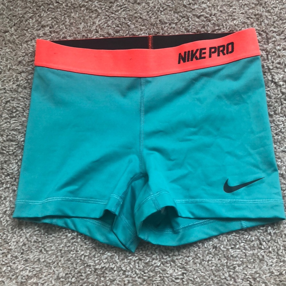 Nike pro spandex shorts